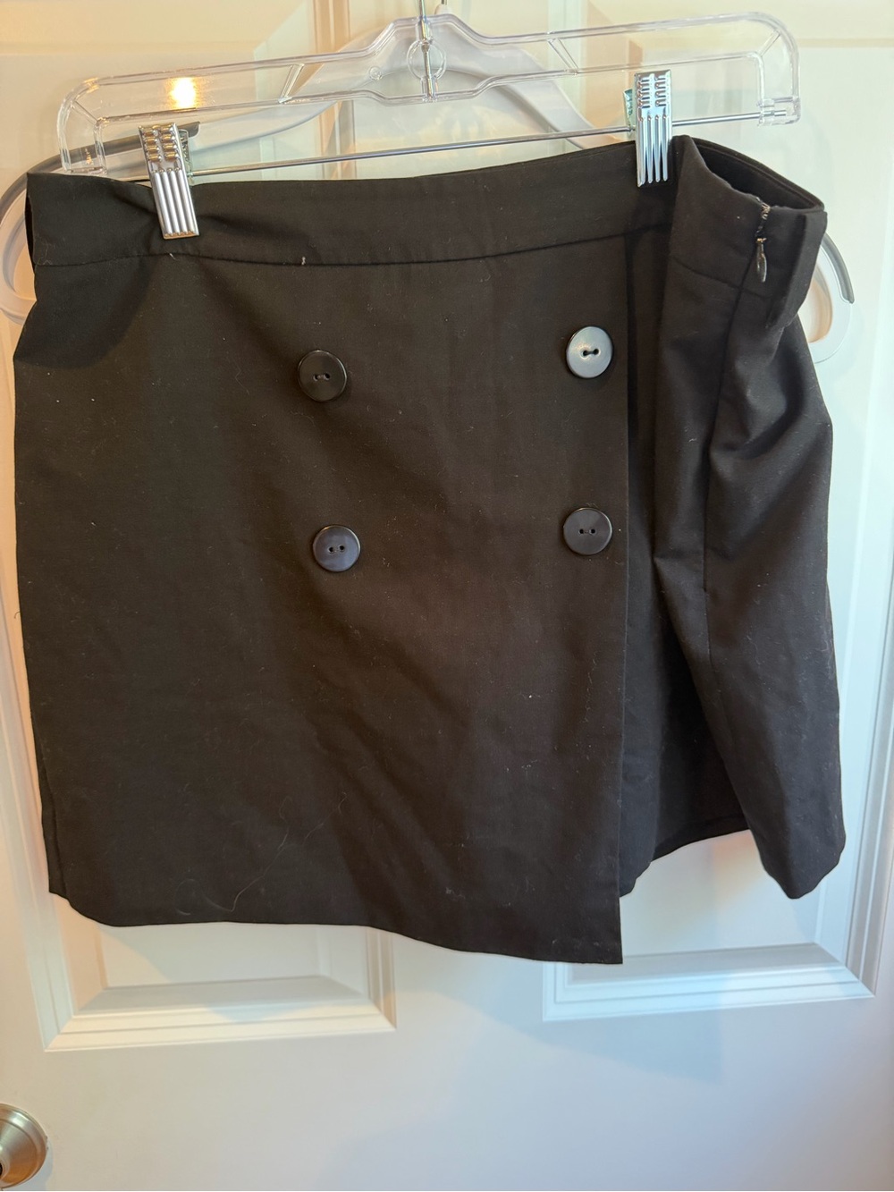 Express black skort